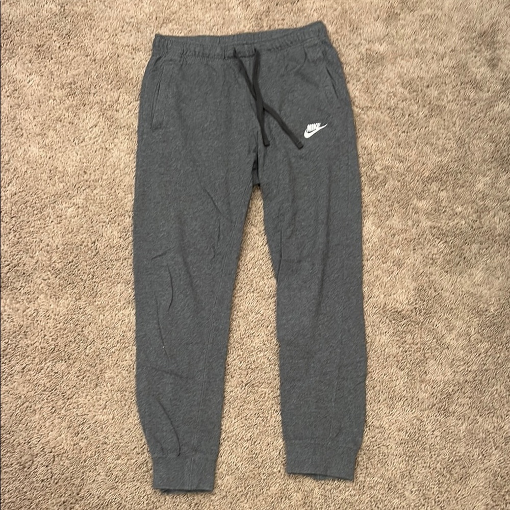Nike Men’s Grey Jogger Pants